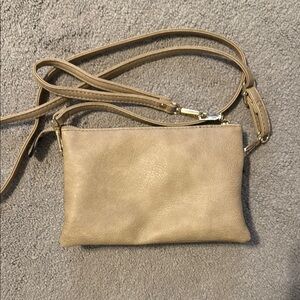 Elegant Tan Crossbody Bag